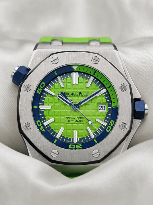 AUDEMARS PIGUET Rubber Strap Watch