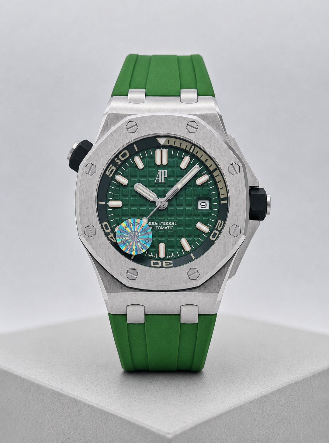 AUDEMARS PIGUET Rubber Strap Watch