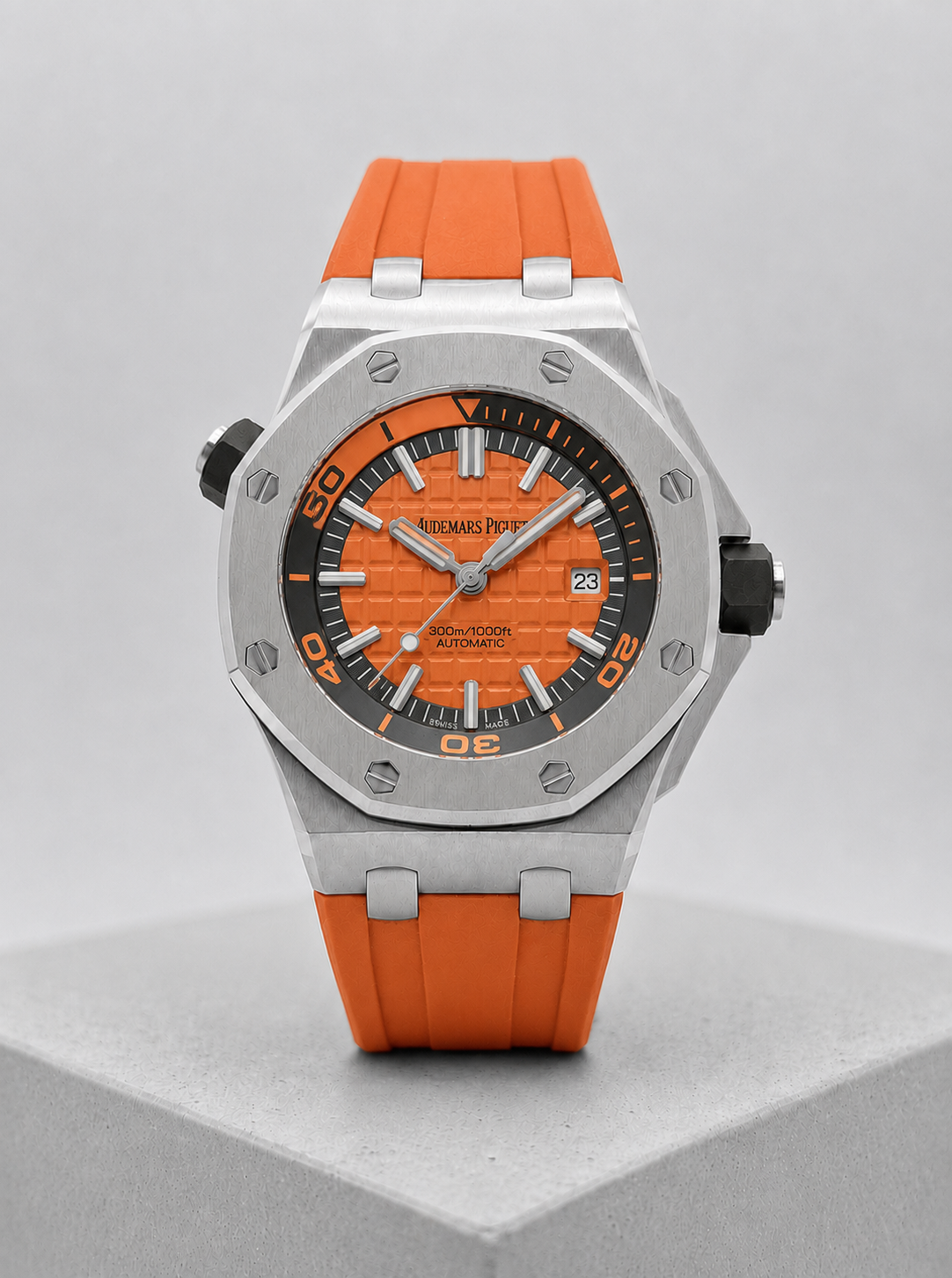 AUDEMARS PIGUET Rubber Strap Watch