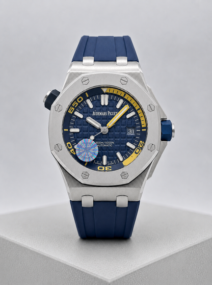 AUDEMARS PIGUET Rubber Strap Watch