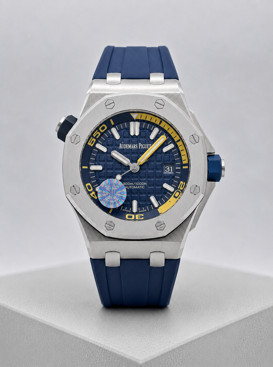 AUDEMARS PIGUET Rubber Strap Watch
