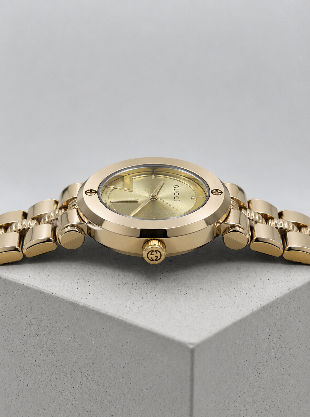 Gucci Gold Bracelet Watch