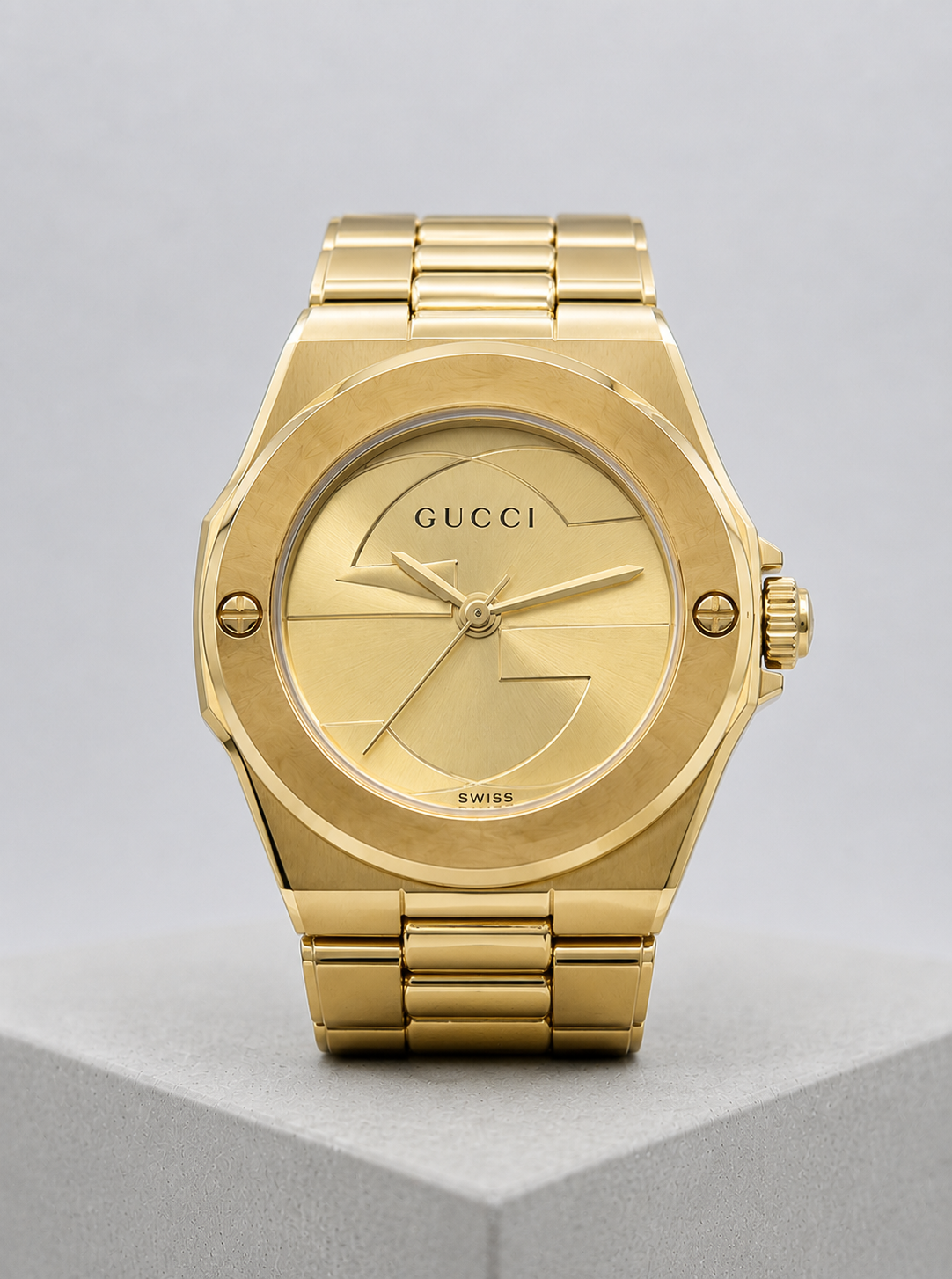 Gucci Gold Bracelet Watch
