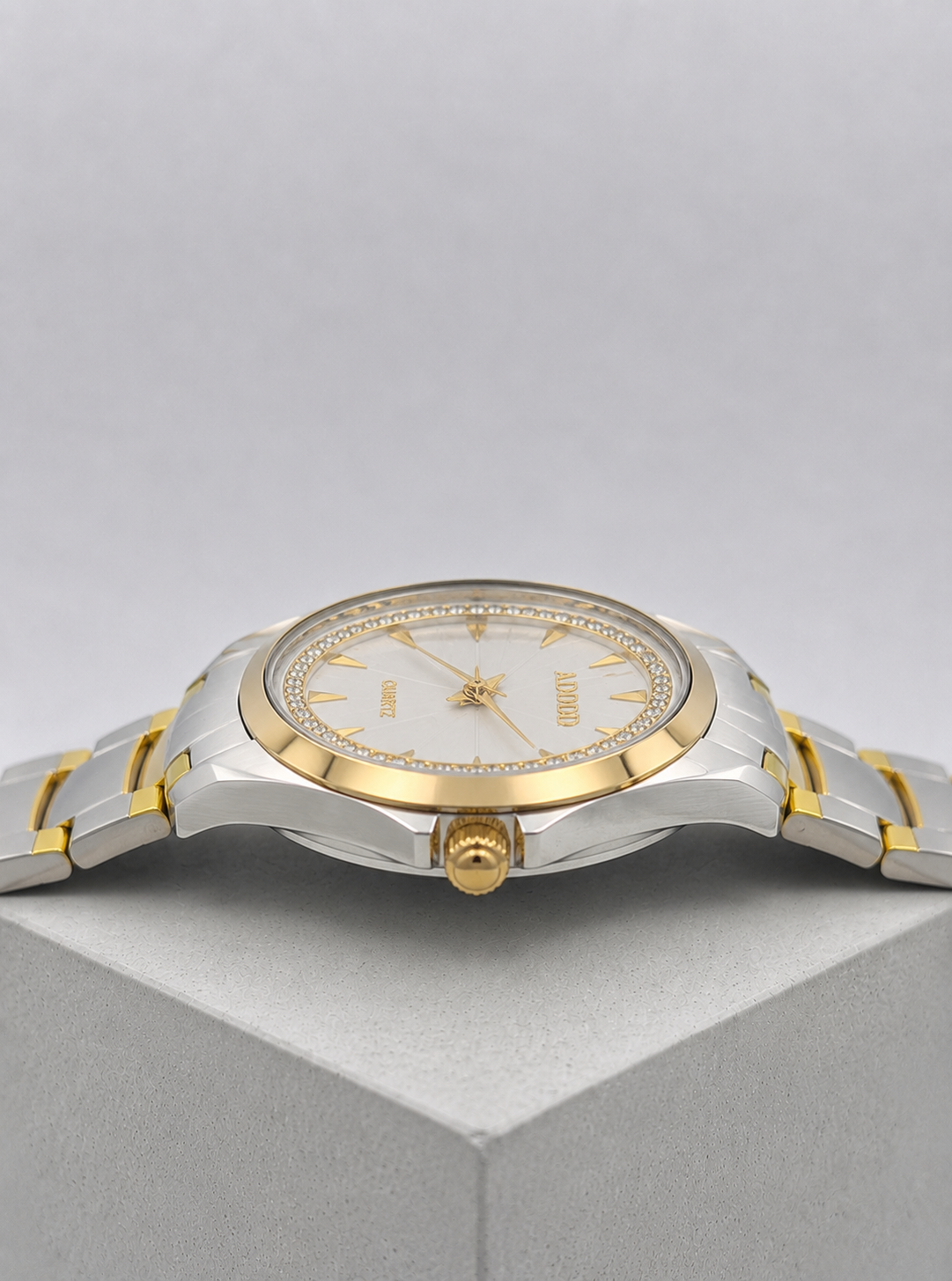 ADODD Quartz Watch