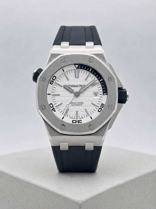 AUDEMARS PIGUET Rubber Strap Watch