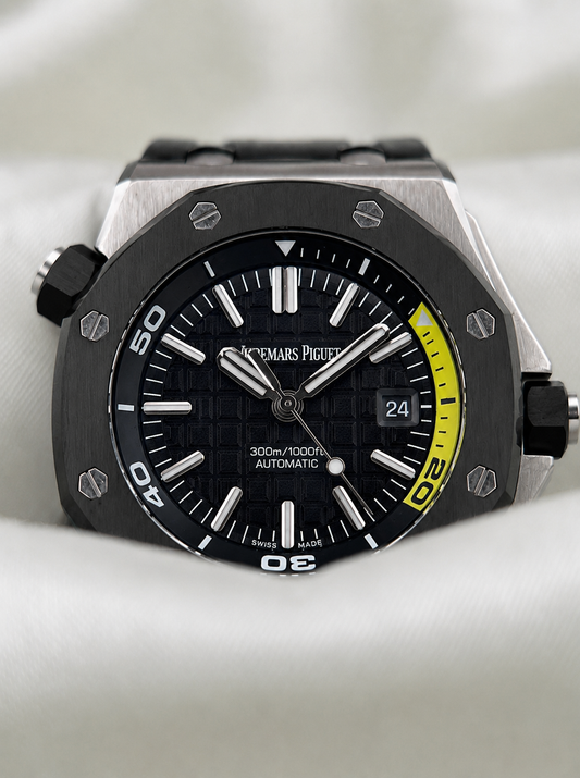 AUDEMARS PIGUET Rubber Strap Watch