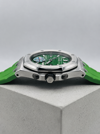 AUDEMARS PIGUET Rubber Strap Watch