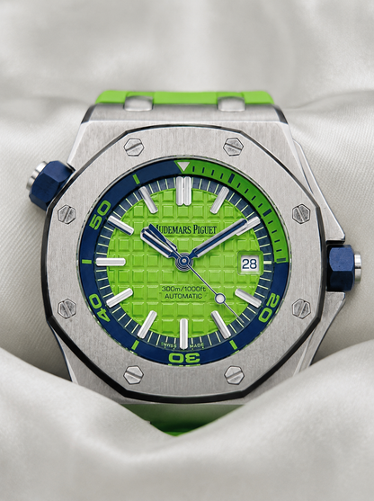 AUDEMARS PIGUET Rubber Strap Watch
