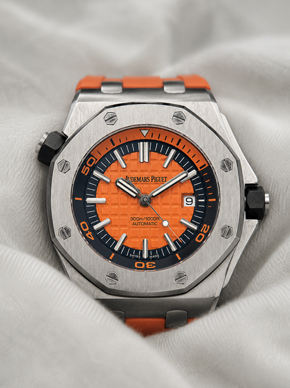 AUDEMARS PIGUET Rubber Strap Watch