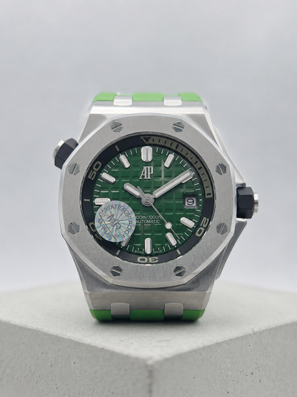 AUDEMARS PIGUET Rubber Strap Watch