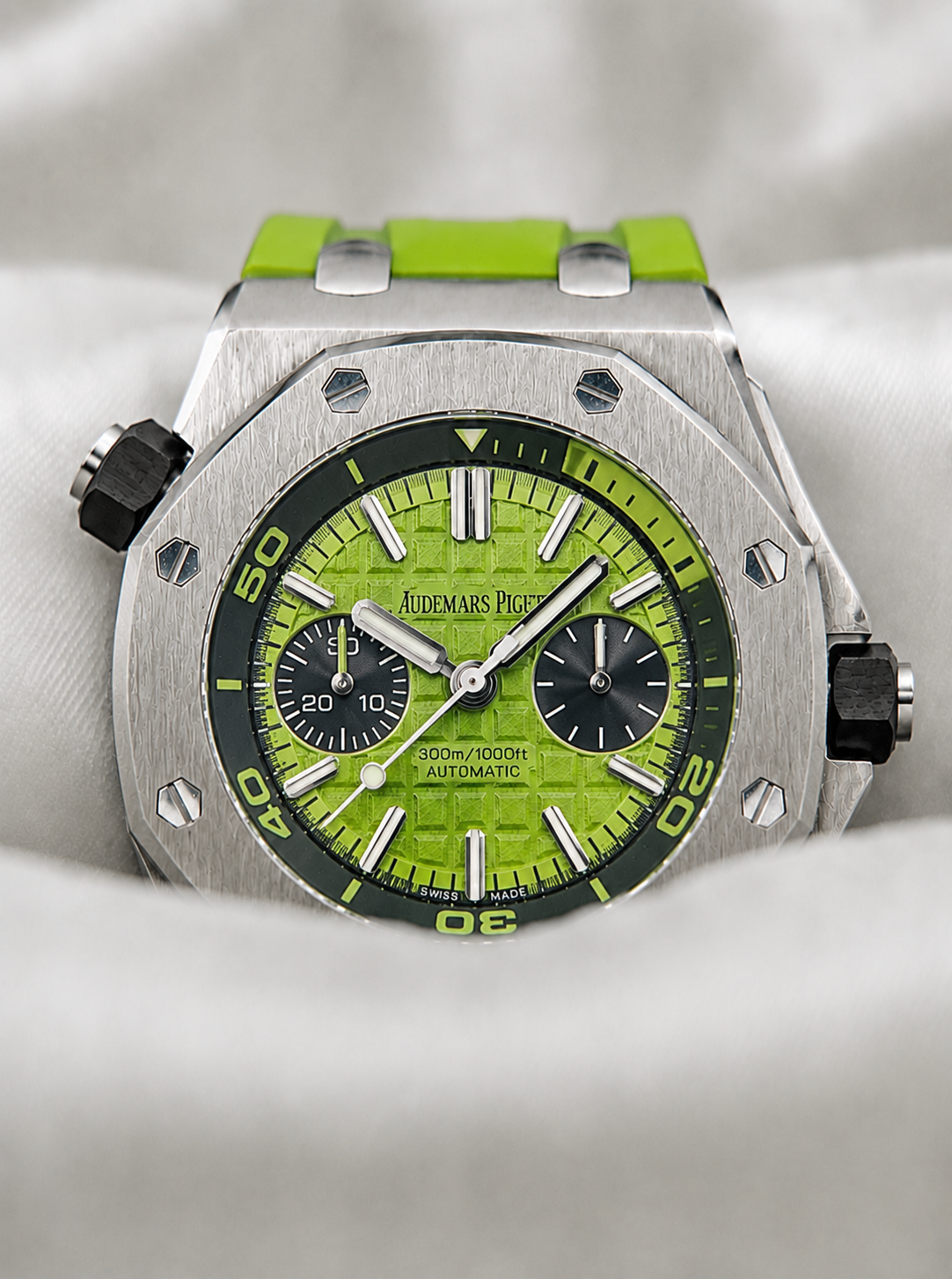 AUDEMARS PIGUET Rubber Strap Watch